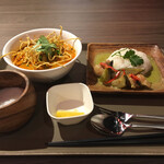 Muu Tokyo KITEMITEMATUDO ASIAN FOOD GARDEN - ミニミニセットランチ