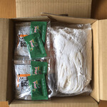 喜助 - 生うどんの中身はこんな感じです。