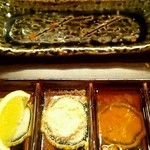 受け皿とソースなどの調味料