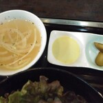 TAKOU - スープ　ワサビソース　ピクルス