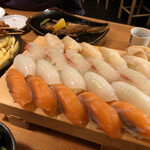 Sushi Izakaya Yataizushi - 寿司盛り