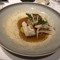 ベージュ アラン・デュカス 東京 - 