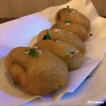 タベルナアンド - 牡蠣のそば粉ﾌﾘｯﾄ