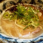 らあ麺と餃子のお店 たか和 - 