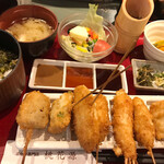 Toukagen - サービス定食串8本1150円
                        サラダ、ご飯、味噌汁、一品付き