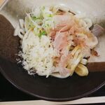 亀山パーキングエリア（上り線）売店 - 
