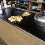お食事処 大味 - モダン焼きのそば、太麺で美味しそう＾＾
