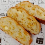 レタンプリュス - フロマージュ￥360  チーズたっぷり食感はモチモチ