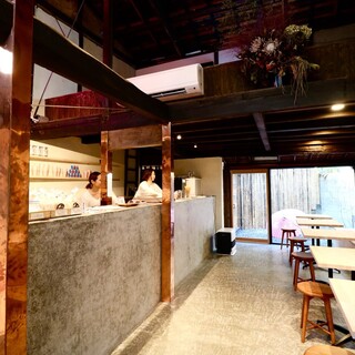 アンドカナザワ_2