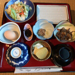 鶴の湯別館 山の宿 - 朝ご飯を始めます
