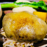 ミート矢澤 五反田本店 - デミグラスチーズハンバーグ