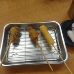 Tachinomidokoro Heso - 鹿肉、猪肉、モッツァレラの串カツ