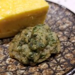 鮨匠 のむら - (01)飛び魚のさつま揚げ
      薩摩揚げは出汁にも使われる飛び魚の擂り身100%使用なので、味わいが深く濃い味わいで、絶品です♪ヽ(´▽｀)/