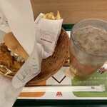 モスバーガー - 【モス期間限定バーガー】チキン南蛮、362円(税別)＋ポテトS・ドリンクセット、380円(税別)