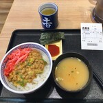 Yoshinoya - 納豆定食371円