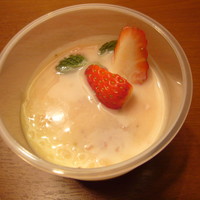にかい笹木 - いちごプリン
