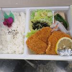 ファミリーレストラン みのり - ヒレかつ弁当