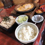 そば処ふでむら - 料理写真:ミニかつ丼セット 1/3