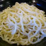 Tsuke Memma Naka - 極太の縮れ麺（量は中）