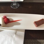 シェフズ ライブ キッチン - ファーストディッシュ