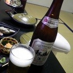 潮香苑 - ビールはスーパードライ