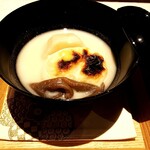 日本料理 TOBIUME - 京都の白味噌雑煮に見立て～