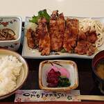 Heiwa - PUB RESTAURANT Heiwa ＠とうきょうスカイツリー駅 ランチ しょうが焼定食 税込950円 ご飯少な目でお願い