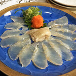 和旬菜と地酒　よし都みやこの　離れ - ヒラメの薄造り