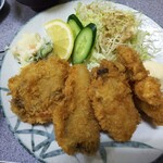 伊賀富 - カキフライ定食  ８５０円