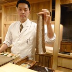 津の守坂 小柴 - 真顔をやってみる。(本人了承済)