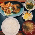 秋桜 - サバ味噌煮とから揚げセット