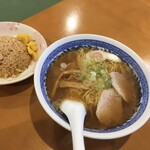 Shokudou Mikabu - ラーメン・半チャーハンセット 850円