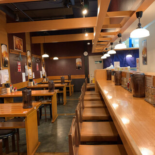 UMAMIと豚骨ラーメン 割烹 賢太朗_2