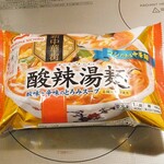 オーケー - ★★★★酸辣湯麺 300円 お店には叶わないが、具材を足せばそこそこ美味しくなる。急に食べたくなった時のために冷凍庫に入れておきたい。