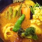 カリーアンドカフェ サマ - チキン野菜カリー（トマトスープ）