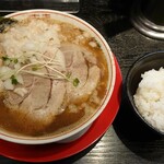 江戸前煮干中華そば きみはん - 煮干鬼脂中華そば大盛