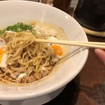 たんたん麺の めんたらし - 