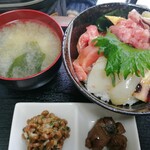 活魚 千葉屋 - ‎海鮮丼1100円2020‎年‎2‎月‎1‎日千葉屋