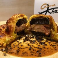 銀座 大石 - 2020.2.  黒トリュフとフォアグラのパイ包み焼き ペリグーソース