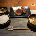 渋谷029 - 日替わりランチ：メンチカツ＆コロッケ