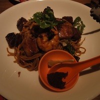 シンガポール・シーフード・リパブリック 大丸梅田 - マレーシア焼きそば