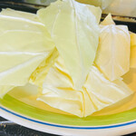 味源 - キャベツ
      サービスでついてます♬︎♡