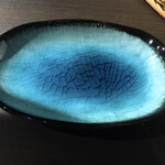 塩ホルモン 周吾 - 取り皿♬
      テーブルには調味料など
      置いてません(*•̀ᴗ•́*)و