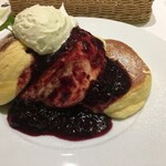 幸せのパンケーキ - ベリーパンケーキ