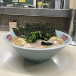 ラーメン 町田家 - ［2020/01］ラーメン・並盛(740円)