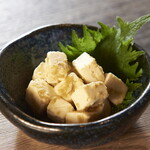 Kutsurogi izakaya kambee - クリームチーズのわさび醤油漬け