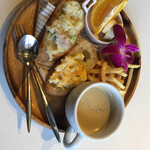 Hawaiian Cafe & Dinner Cocotier - 