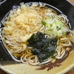 江戸家 - 温かいお蕎麦が美味しい季節です
