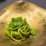 プレゼンテ スギ - 2020.2 本日のパスタ（佐倉小麦粉のタリオリーニ パクチーの新芽と印旛沼天然胡桃の千葉ジェノベーゼ 八街アスパラガス）