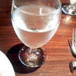 Uruu - お冷。グラスがイタリアンぽくて好き♪